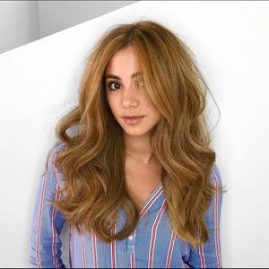 Meet your Posher, Karol